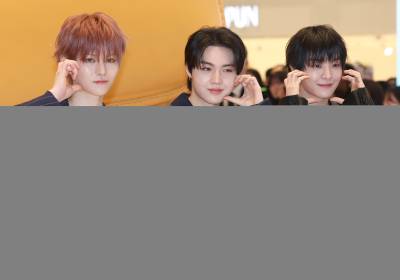 [포토] 트리저 요시-도영-지훈, 볼 하트 공격에 심쿵